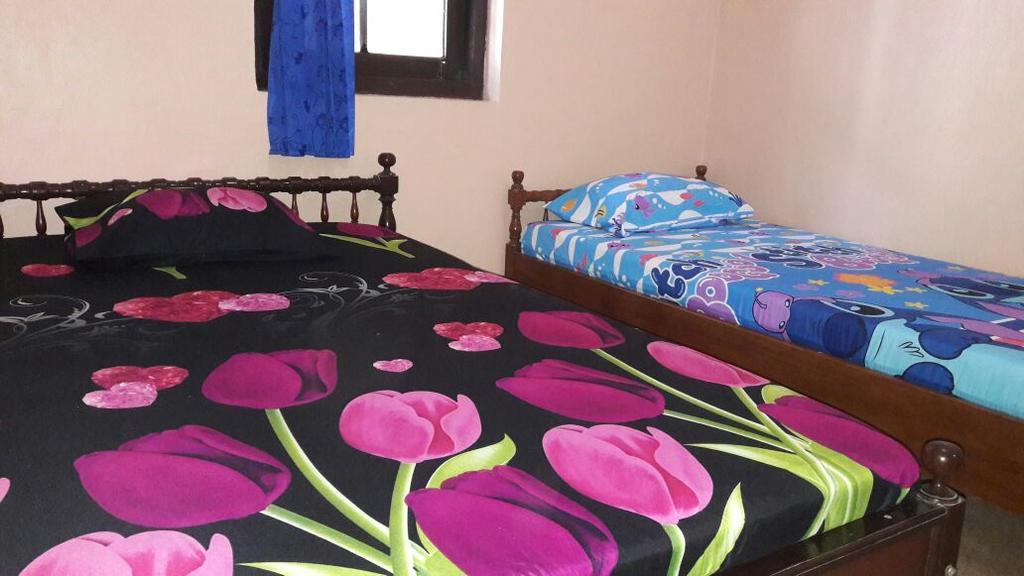 Arriani Homestay การีมุนยาวา ภายนอก รูปภาพ